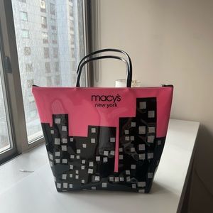 Macy’s New York Tote